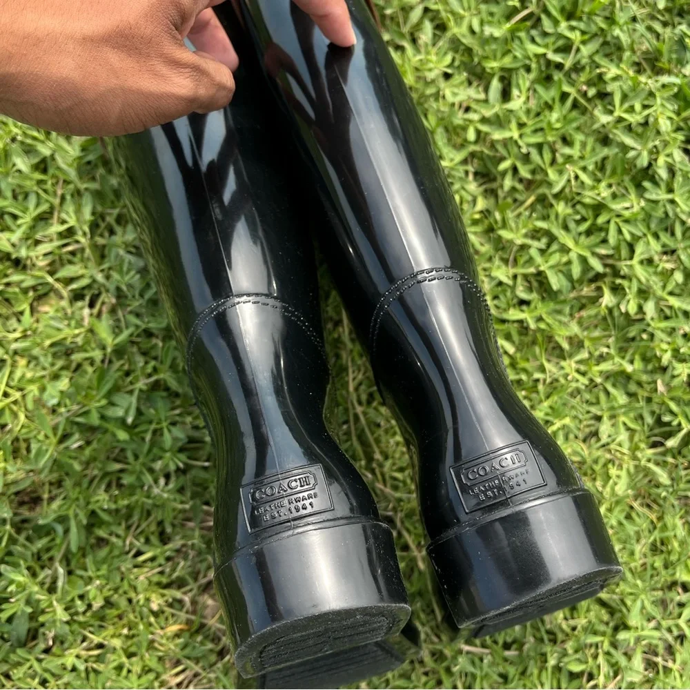 Coach Rain Boots | Black | 7 - Picture 4 of 6
